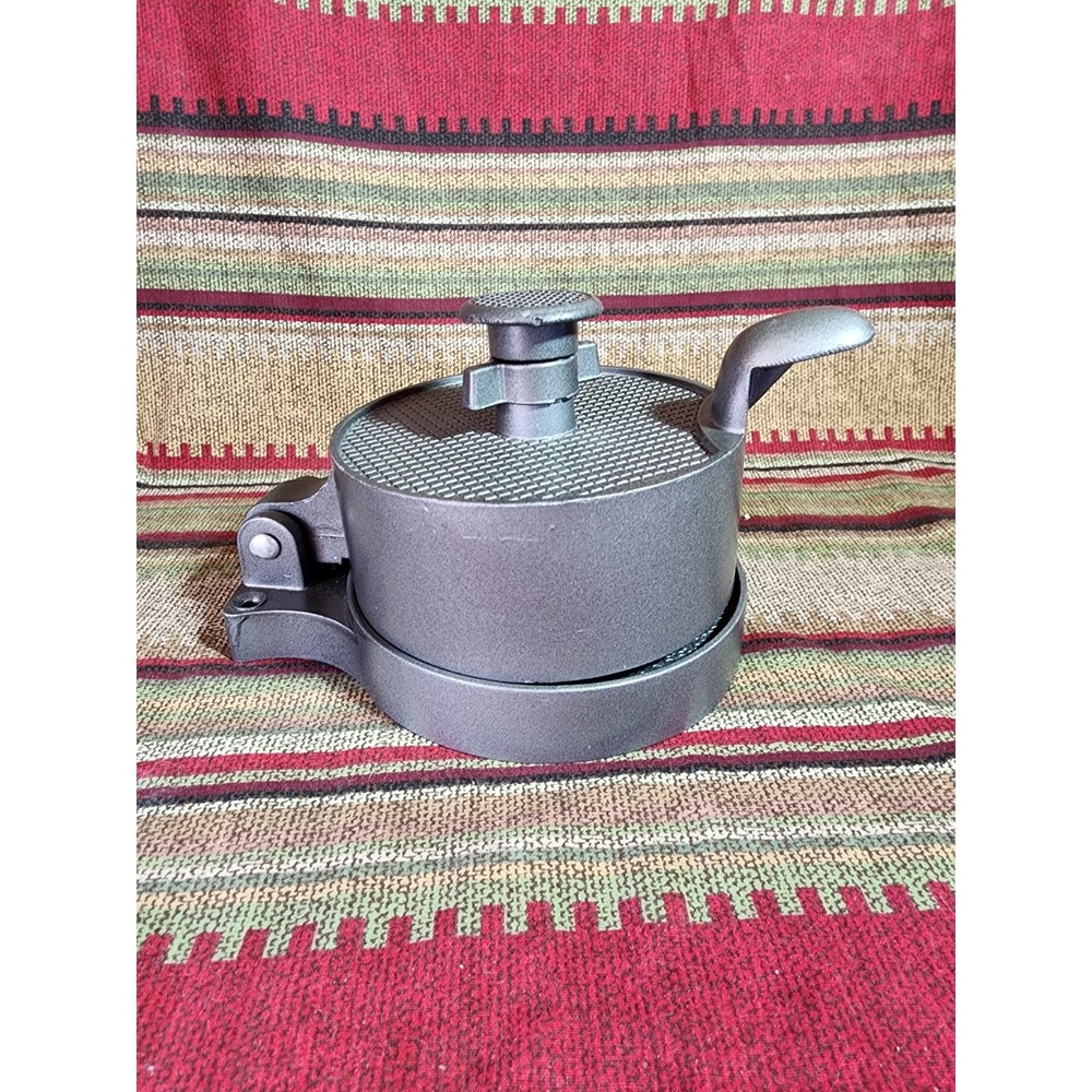 Weston Burger Hamburger Press Makes 4 1/2" Patties 1/4lb To 3/4lb Non-stick Cast